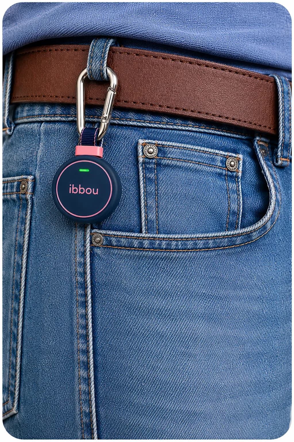 ibbou clipsé à une ceinture